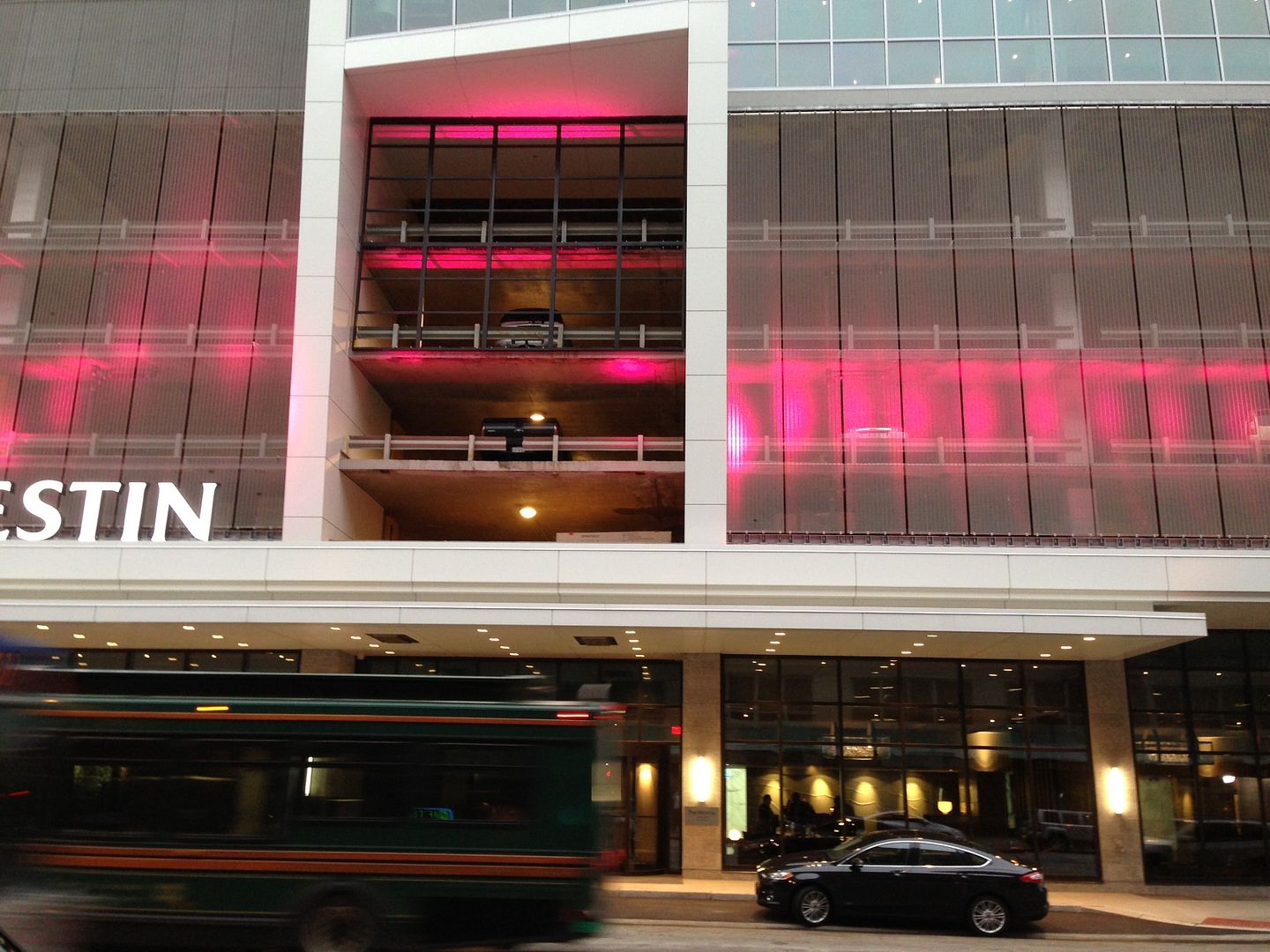 hotel1_zpsfbf43963.jpg