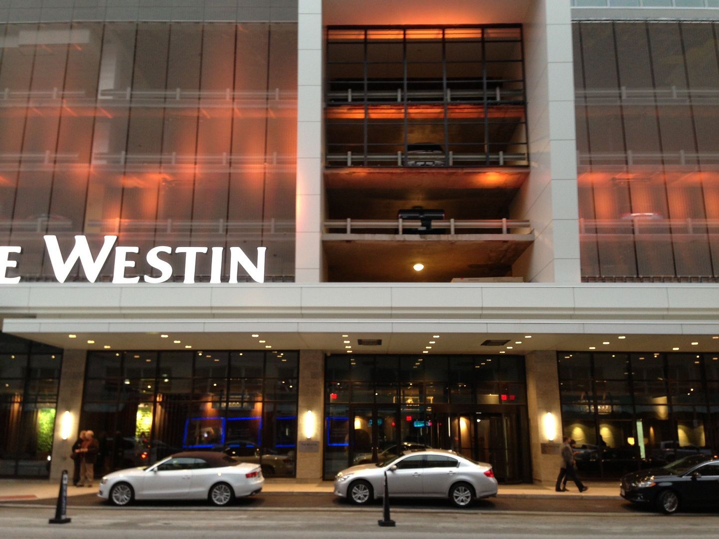 hotel2_zps921c27fc.jpg
