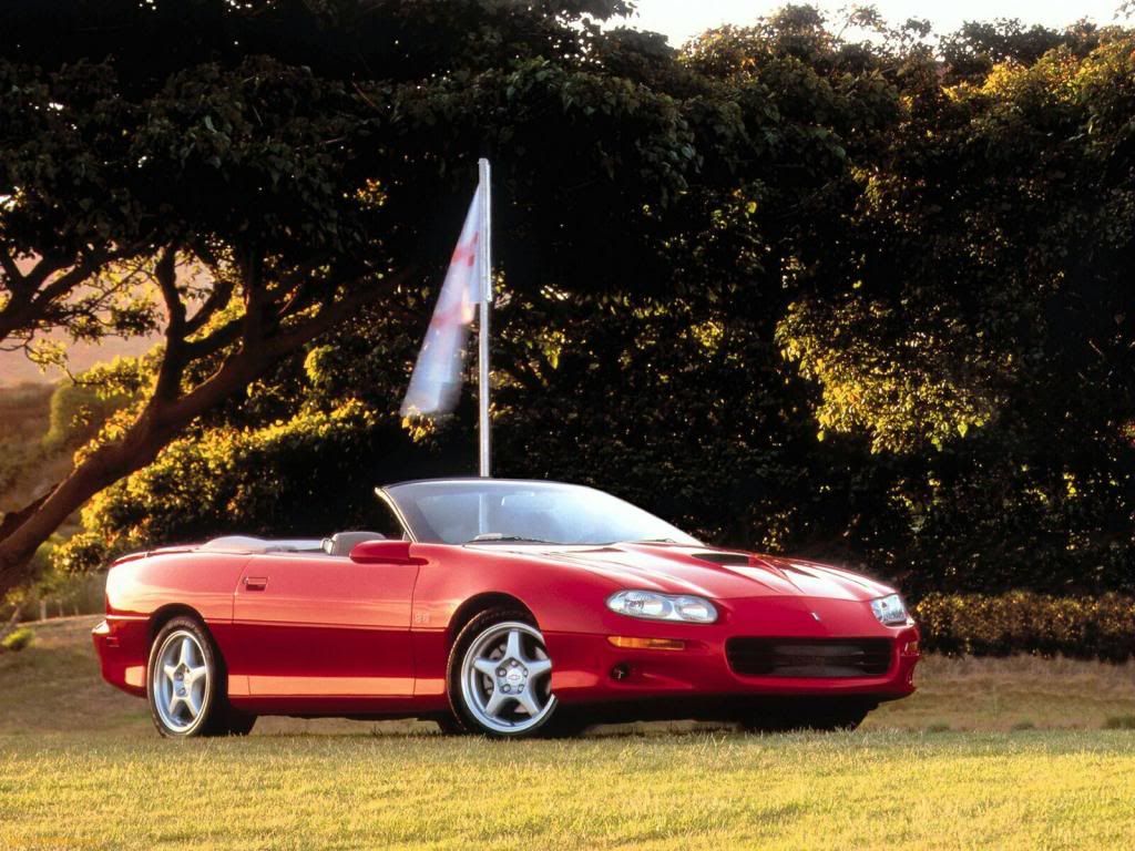 2001-Chevrolet-Camaro-Convertible-005-1.jpg