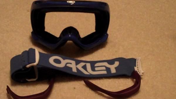 Goggles.jpg