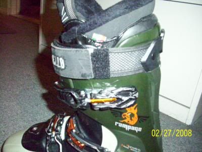 bba687e140e48b70c42392d2c28ae884_400x1000.jpg