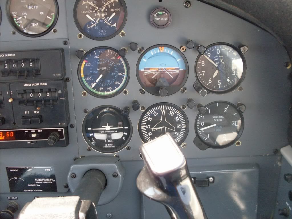 cockpit2.jpg