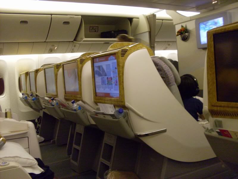 emirates1.jpg