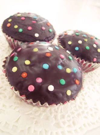 Polkadot Red Velvet Cupcakes