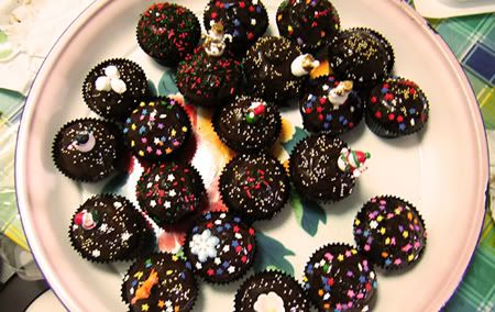 Christmas Red Velvet Cupcakes