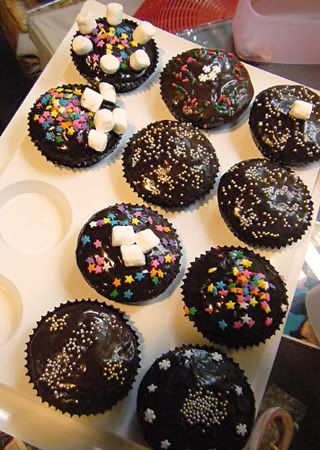 Christmas Red Velvet Cupcakes