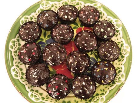 Red Velvet Cupcakes - Shuhui's office,Red Velvet Cupcakes - Shuhui's office