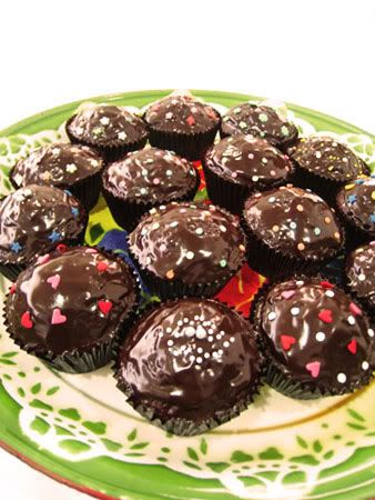 Red Velvet Cupcakes - Shuhui's office,Red Velvet Cupcakes - Shuhui's office